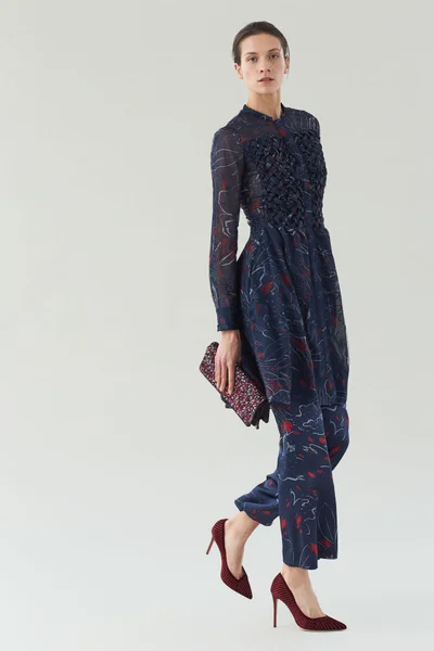 Look 15